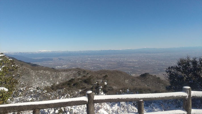 濃尾平野が見えます