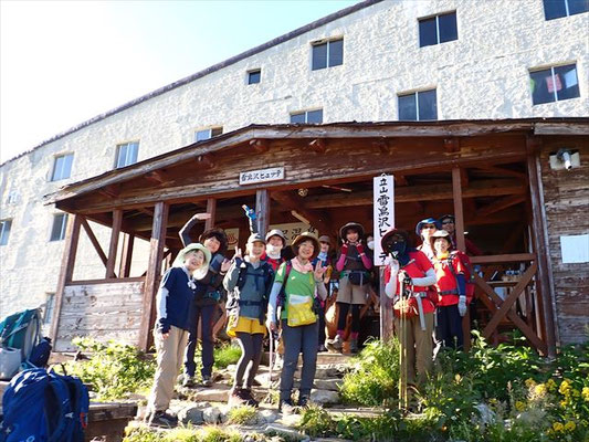7月２９日　雷鳥沢ヒュッテを出発、今日は立山の主峰,雄山に登るぞ～