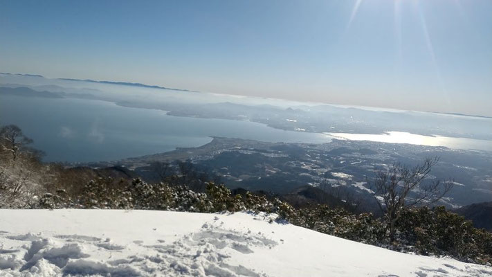 山頂から