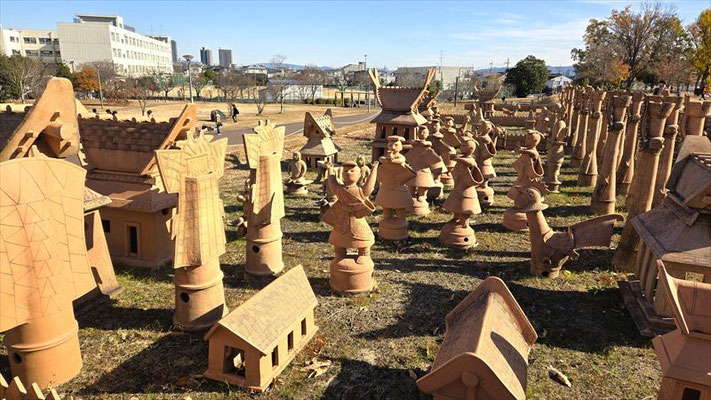今城塚古墳にある埴輪のレプリカ