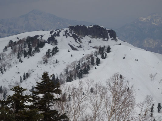 三方岩岳アップ