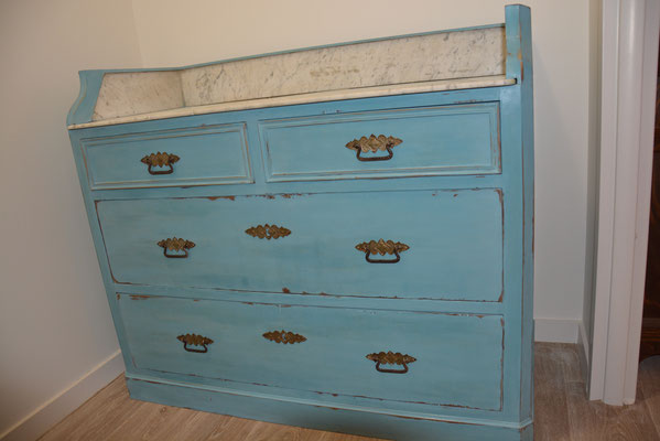 commode 3 tiroirs apres relooking