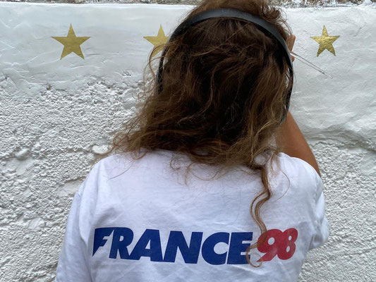 ©  Footballartandco ® Jennifer Mahdjoub, Artiste peintre graffeuse frequiste