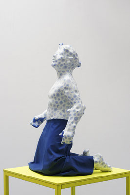 Momentum | 2013 | 165 x 85 x 85 cm | 64.96 x 32.46 x 32.46 in. | Painted Cast | Fabric | Painted Pedestal 