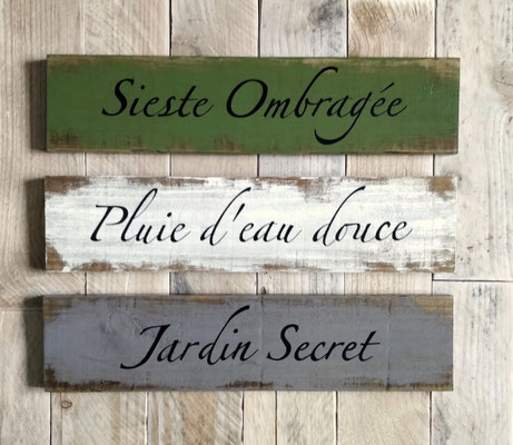 Pancartes bois artisanales personnalisées avec un texte poétique pour décoration de jardin