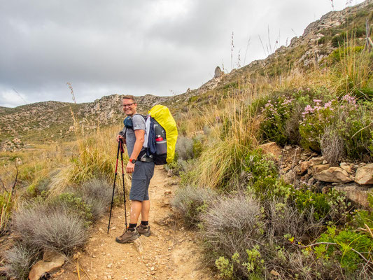 Mehrtagestrekking auf dem GR 221 auf Mallorca - Etappe 2 der Wanderung von Sant Elm nach Ses Fontanelles