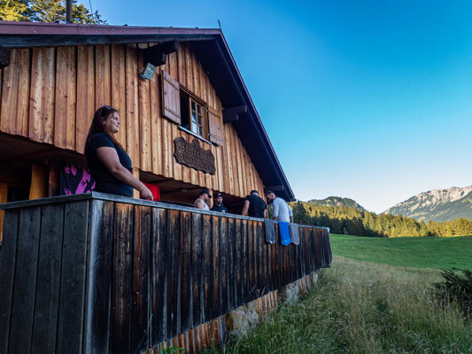 Bilder vom Wanderglück-Wochenende im Allgäu mit Wanderungen über die Nagelfluhkette, gemeinsamen Erlebnissen und gelebter Integration.
