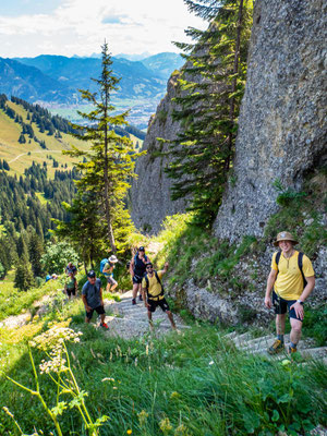 Bilder vom Wanderglück-Wochenende im Allgäu mit Wanderungen über die Nagelfluhkette, gemeinsamen Erlebnissen und gelebter Integration. (hier: Wanderung Steineberg)