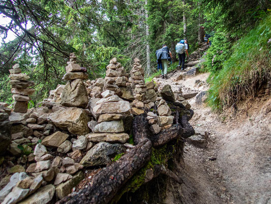 Wanderung des Integrationsprojekts Wanderglück zur Bad Kissinger Hütte und auf den Aggenstein in den Tannheimer Bergen.