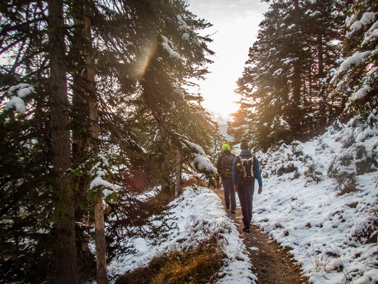 Anspruchsvolle Winterwanderung auf die Schöttelkarspitze, in der Soierngruppe im Karwendel.