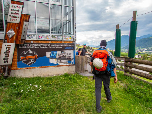 Spektakulärer Gipfel und Adrenalin pur, verspricht der Schlicker bzw. Ochsenwand Klettersteig in den Stubaier Alpen.