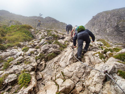 Wanderung des Integrationsprojekts Wanderglück zur Bad Kissinger Hütte und auf den Aggenstein in den Tannheimer Bergen.