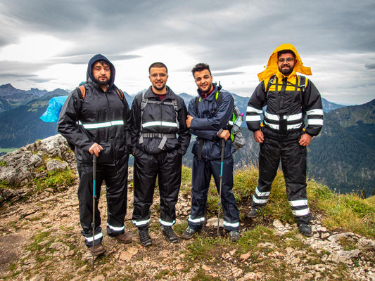 Integrationsprojekt Wanderglück auf dem Gräner Höhenweg zum Füssener Jöchel und weiter hinab zum Haldensee.