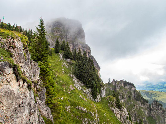 Wanderung des Integrationsprojekts Wanderglück zur Bad Kissinger Hütte und auf den Aggenstein in den Tannheimer Bergen.