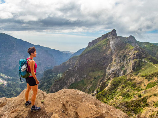 Madeira - die schönsten Wandertouren auf der Blumeninsel (hier: Gipfeltour auf den Pico Grande)