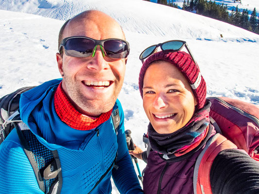 Abwechslungsreiche Schneeschuhtour in den Allgäuer Alpen - hinauf auf's Bleicherhorn, Höllritzereck, Ostertalberg und Tennenmooskopf.