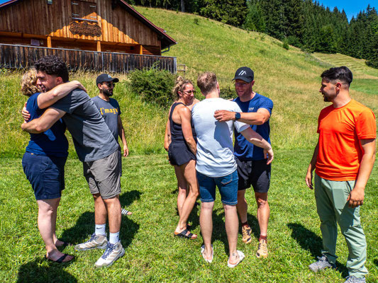 Bilder vom Wanderglück-Wochenende im Allgäu mit Wanderungen über die Nagelfluhkette, gemeinsamen Erlebnissen und gelebter Integration.