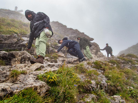 Wanderung des Integrationsprojekts Wanderglück zur Bad Kissinger Hütte und auf den Aggenstein in den Tannheimer Bergen.