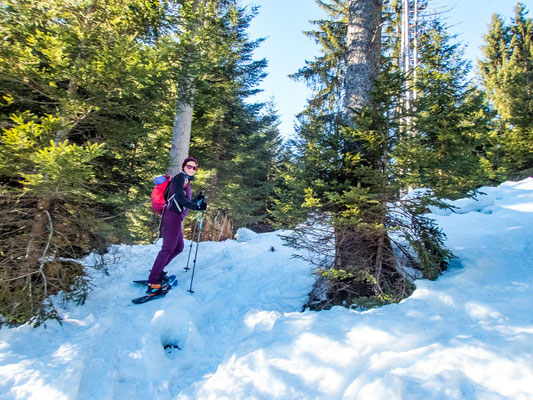 Abwechslungsreiche Schneeschuhtour in den Allgäuer Alpen - hinauf auf's Bleicherhorn, Höllritzereck, Ostertalberg und Tennenmooskopf.