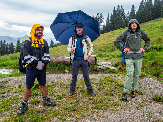 Integrationsprojekt Wanderglück auf dem Gräner Höhenweg zum Füssener Jöchel und weiter hinab zum Haldensee.