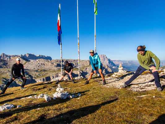 Impressionen der Dolomiten auf unserer Mehrtageswanderung Etappe 2 von der Puez Hütte, über das Grödner Joch, zur Pisciadu Hütte