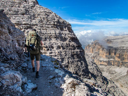 Impressionen der Dolomitenüberquerung Etappe 3 rund um den Piz Boè in der Sella-Gruppe in den Dolomiten