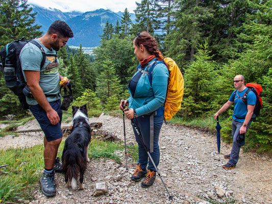 Wanderung des Integrationsprojekts Wanderglück zur Bad Kissinger Hütte und auf den Aggenstein in den Tannheimer Bergen.