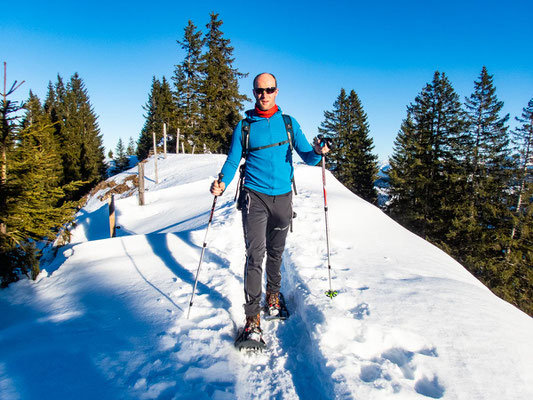 Abwechslungsreiche Schneeschuhtour in den Allgäuer Alpen - hinauf auf's Bleicherhorn, Höllritzereck, Ostertalberg und Tennenmooskopf.