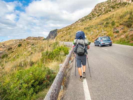 Mehrtagestrekking auf dem GR 221 auf Mallorca - Etappe 2 der Wanderung von Sant Elm nach Ses Fontanelles