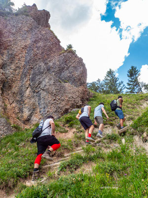 Bilder vom Wanderglück-Wochenende im Allgäu mit Wanderungen über die Nagelfluhkette, gemeinsamen Erlebnissen und gelebter Integration. (hier: Wanderung Stuiben)