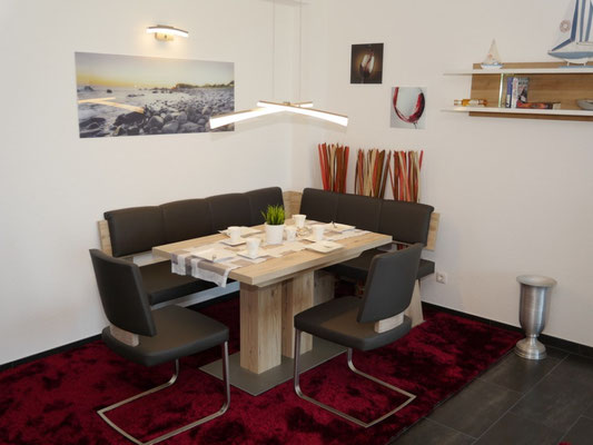 Der Essplatz der erienwohnung mit Meerblick