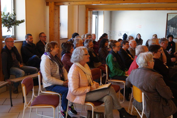 Habitants, sympathisants, élus, et artistes se sont retrouvés pour le lancement de la 2ème édition de Condé Village d'Art.