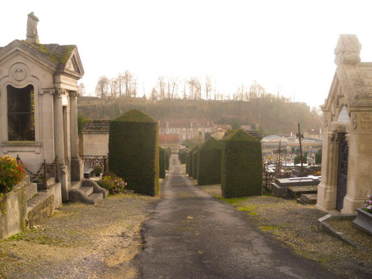 Bienvenue au cimetière.