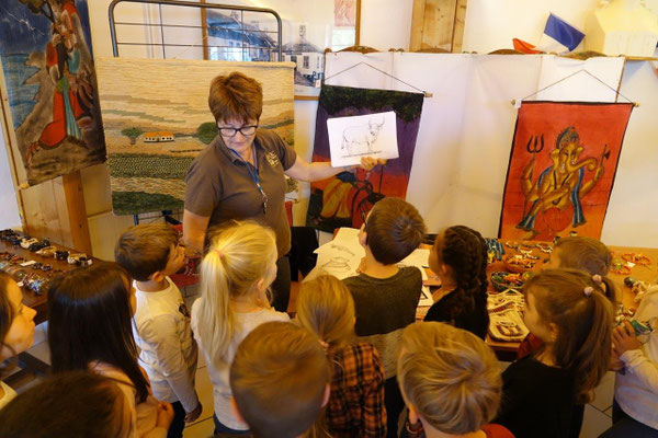 Un atelier créatif vient compléter l'exposition.