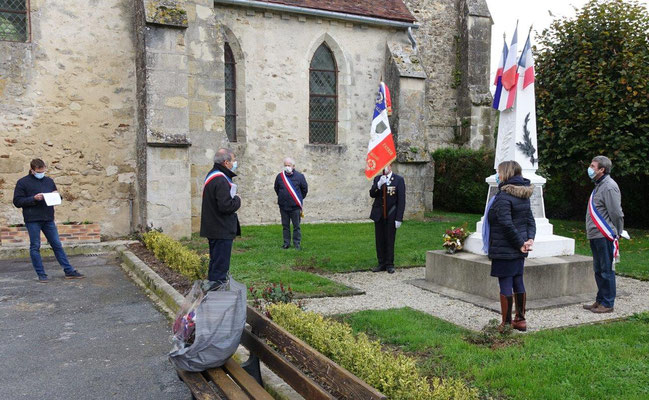 Les noms des vingt militaires morts pour la France depuis novembre 2019 ont été cités.