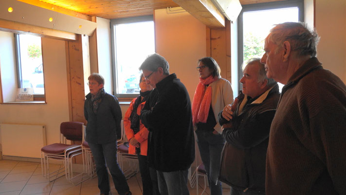 6 élus de l'ex canton de Condé-en-Brie ont assisté au pot de départ.