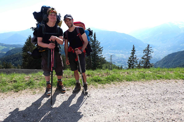 Finally, tyring descent from the Hirzer passage we arrived the area Meran2000 and went down to Meran. (21.05.)