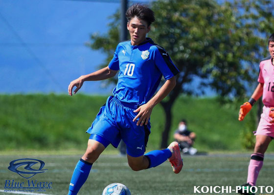 広島瀬戸内高校サッカー部ウォーマー