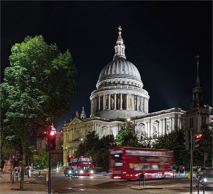 London St Paul’s Cathedral Nachtaufnahme