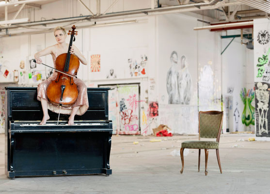 2019 © Charles Schrader https://charles-schrader.de