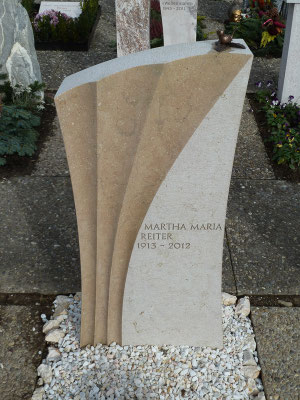 Grabstein / Kalkstein Nr. 34