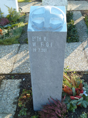 Grabstein / Kalkstein Nr. 73