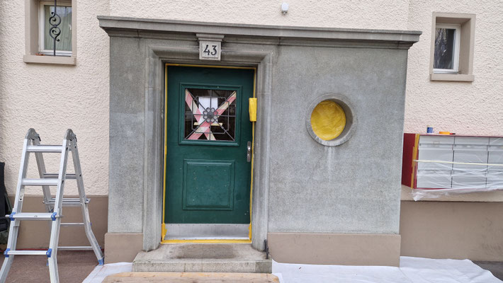 Eingangsbereich in Kunststein sandstrahlen