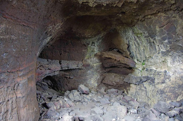 die "Kathedrale" eine große Lavahöhle