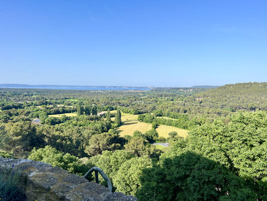 Vue superbe de Cornillon-Confoux