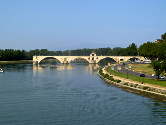 Die berühmte Brücke von Avignon