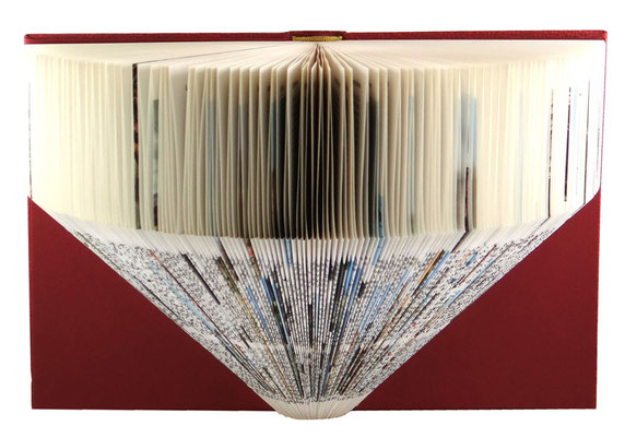 gefaltetes Buch - folded book