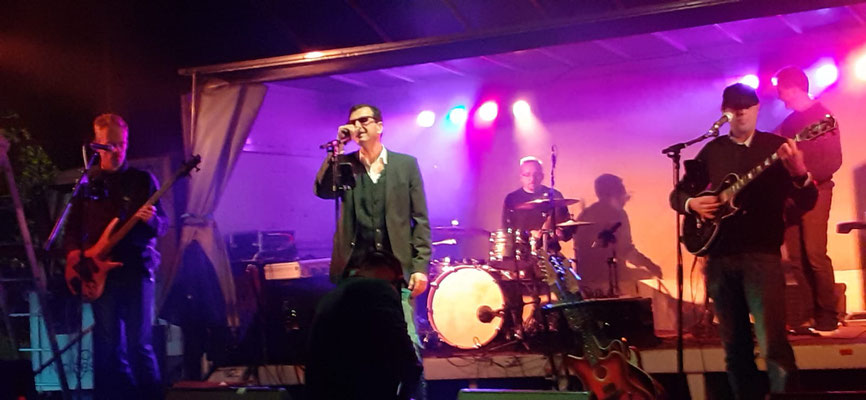 Hopers live in op Moutgaarden (Outgaarden)
