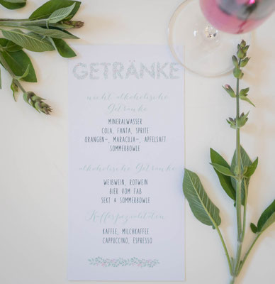 Getränkekarte (Pocketfold Einladung, Hochzeitseinladung, mint, berry, Kraftpapier, Hochzeitsset, Juhu Papeterie)