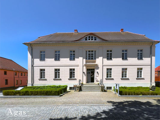 Immobilienmakler Strausberg - Altes Stadthaus (Rathaus)